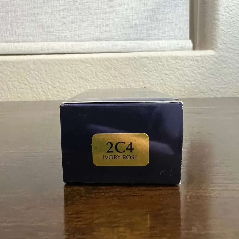 Estee Lauder Double Wear Stay in Place Foundation NEW 2C4